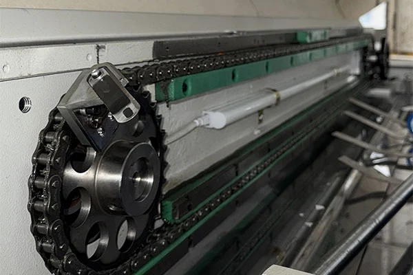 Full-Servo နည်းပညာသည် စကရင်ပုံနှိပ်ခြင်း၏ နယ်နိမိတ်များကို မည်သို့တွန်းအားပေးသနည်း။